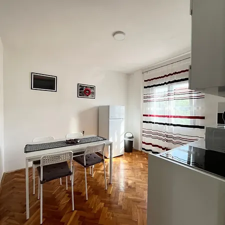 Sonja Apartmán Ugljan