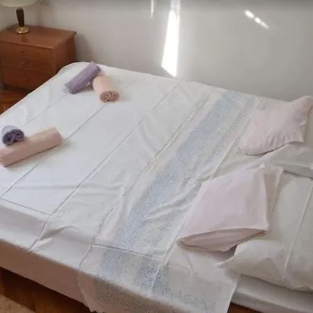 Sonja Apartment *
