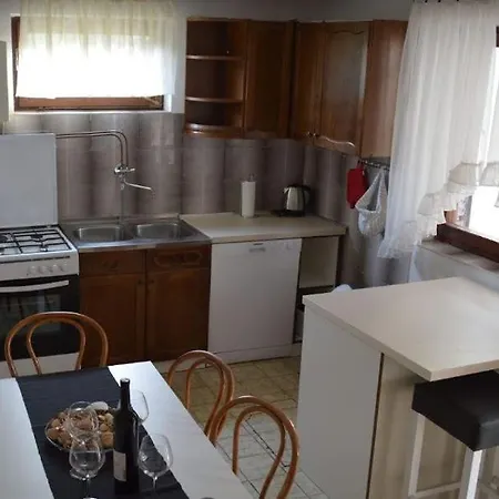Sonja Apartment *