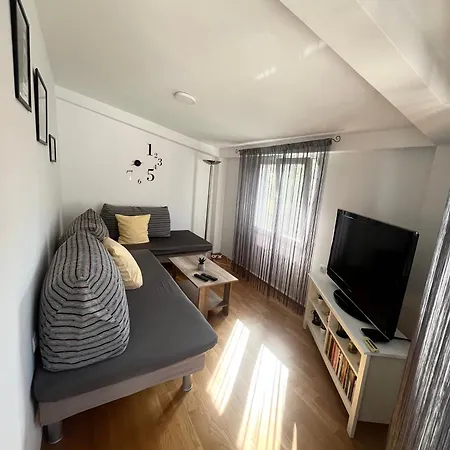 Sonja Appartement *